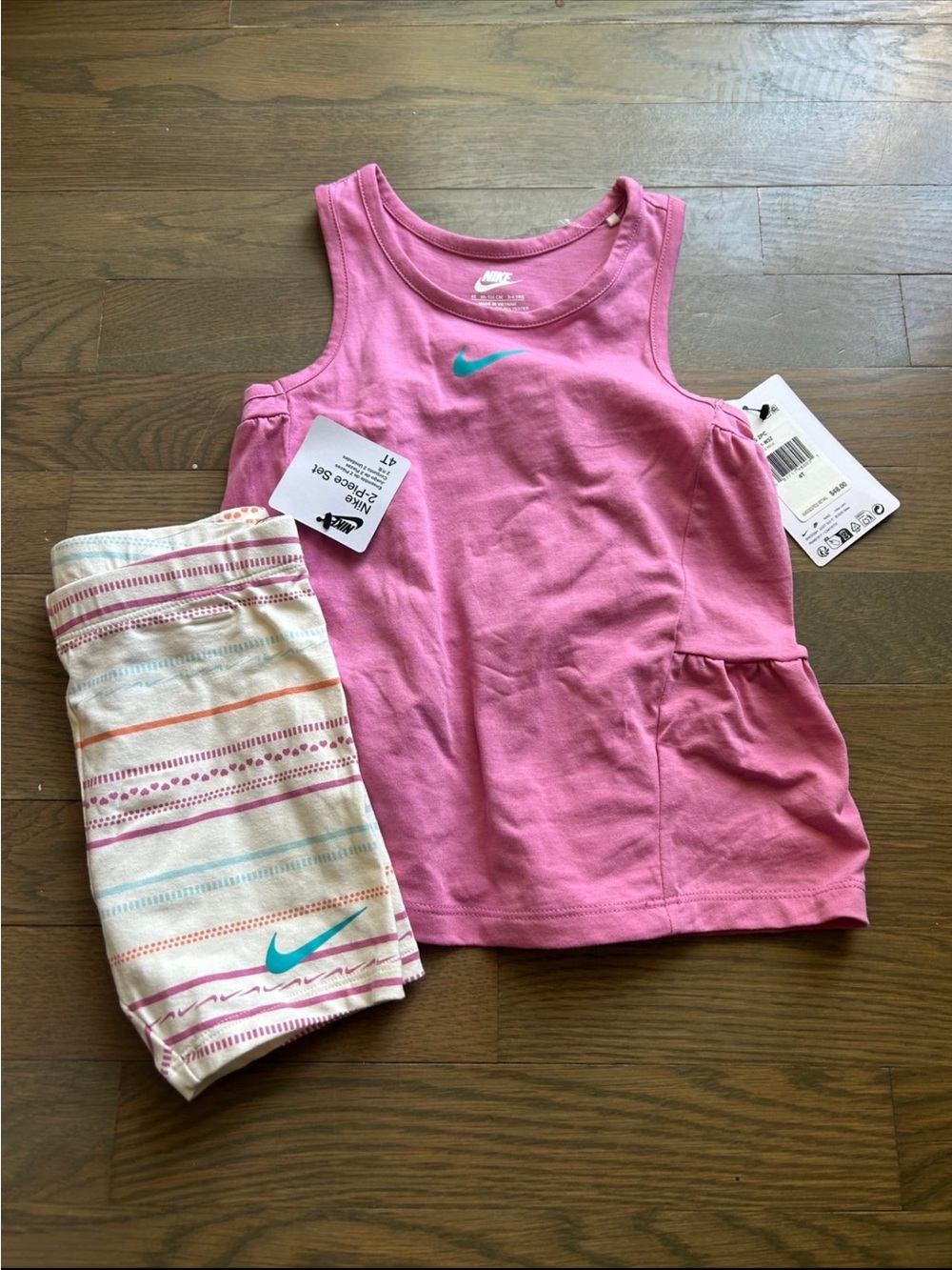 NWT Nike Toddler Set size 4T